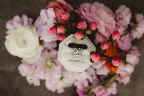 Ring covered with Pink roses UAE