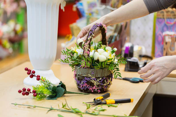 Flowers Near Me – fast flower delivery in UAE from AED 100 at Flowersmart.ae