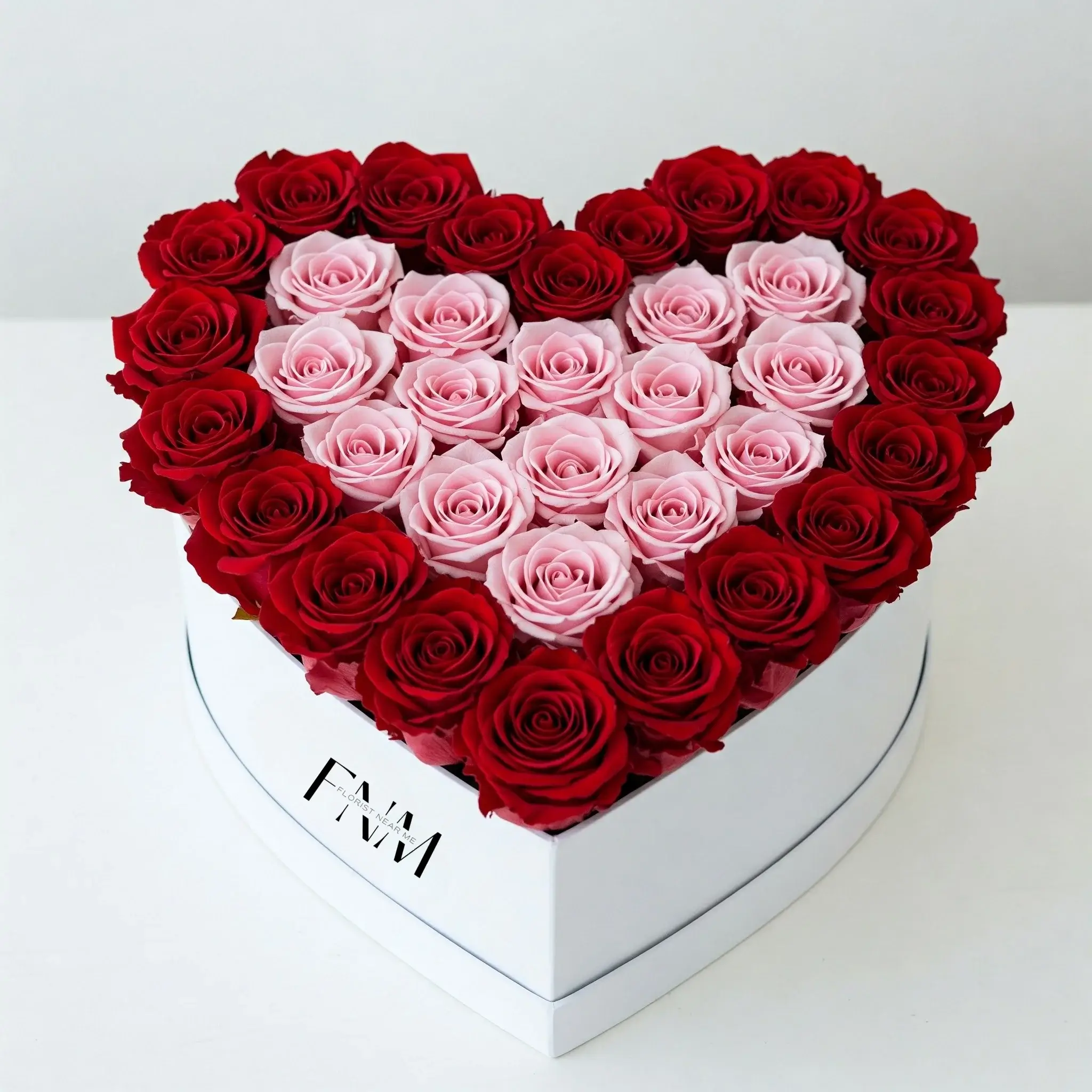 Red & Pink Roses Box